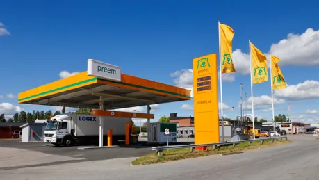 iStock-990117730_low.jpg.