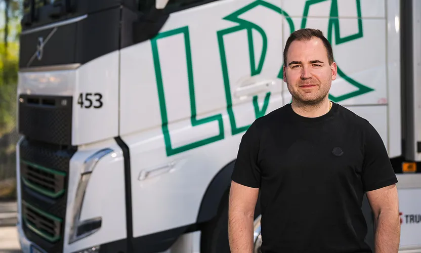 20250520-_7R55782_webb.jpg.