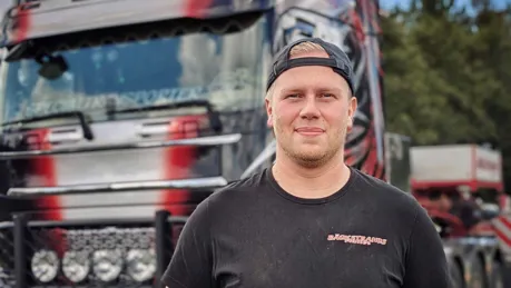 Fabian Hellström_Svenska Truckers_low.jpg.